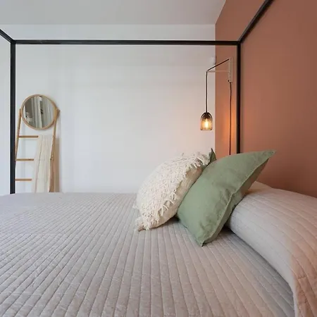 San Lorenzo Beach Villa